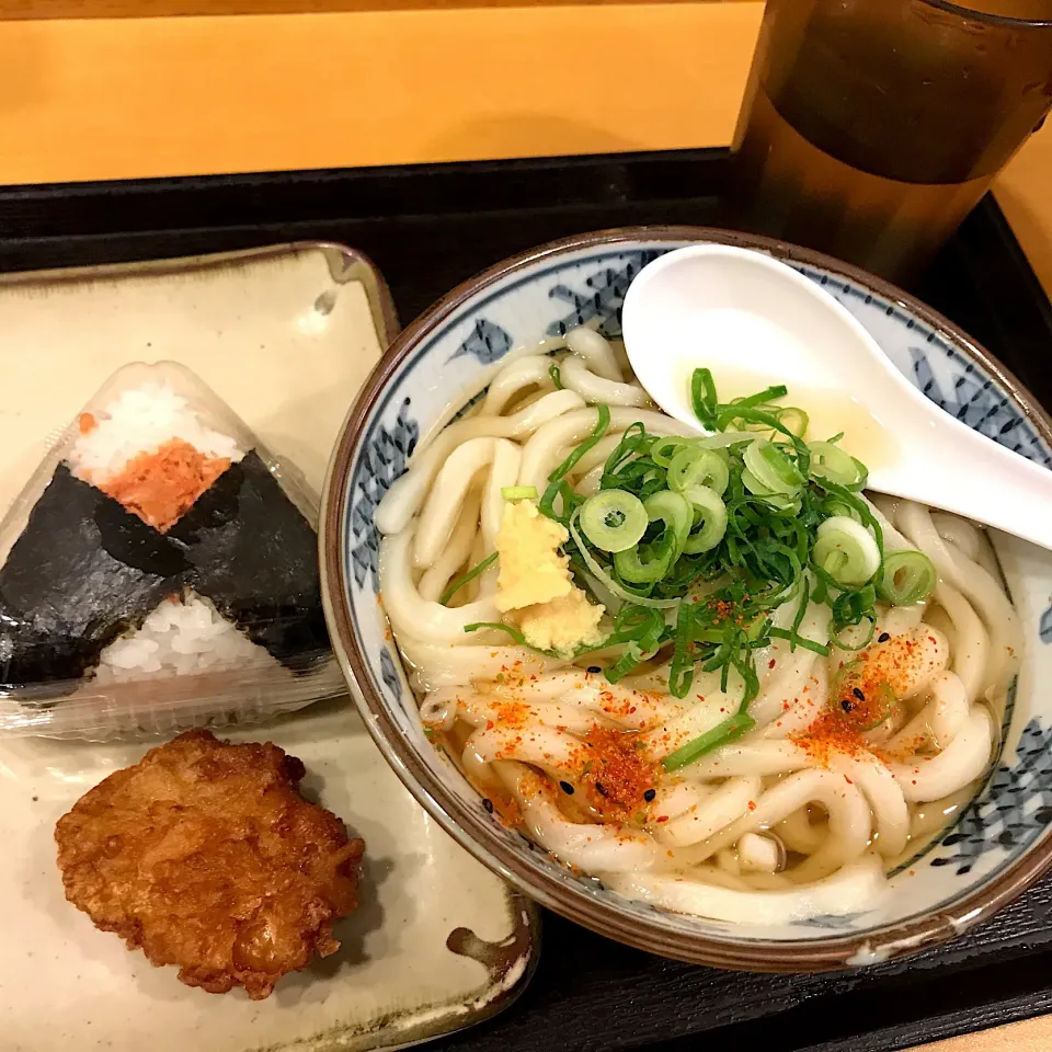 かけうどん、おにぎり、唐揚げ|純さん