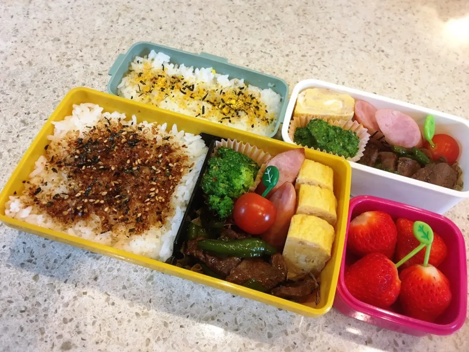 Snapdishの料理写真:4/2 パパ弁♪と娘の部活弁当♡|ikukoさん