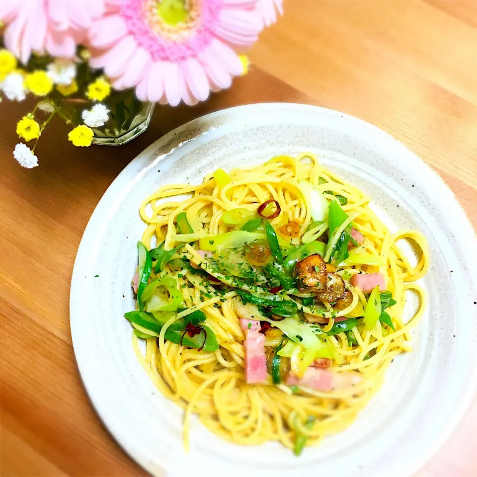 長ネギとベーコンのペペロンチーノ🍝|ayumiさん