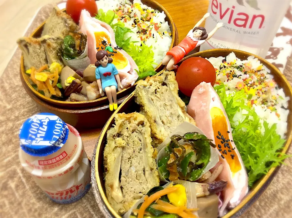 Snapdishの料理写真:ジャンボ椎茸の肉詰めフライ&ピーちく炒め&レンチンハムエッグ&ほうれん草と人参🥕のバターコーン&ヤリイカと里芋の煮物&わさび菜&プチトマト🍅の夫婦お弁当♪   #弁当  #フチ子 #ラストジャンボ椎茸#少し干して旨味凝縮|桃実さん