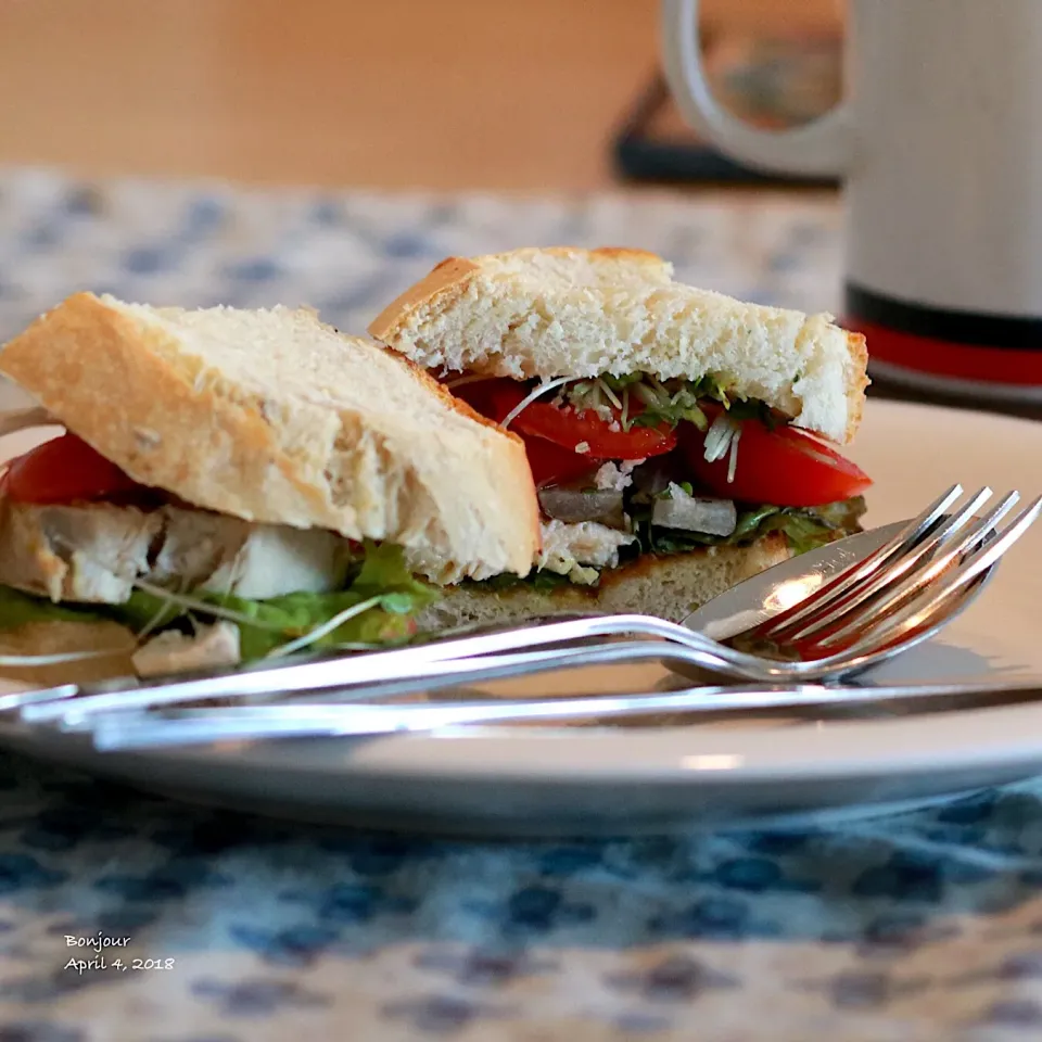 幸せサンドウィッチ🥪 四ぬまで幸せな、4種類の中身のサンドイッチ♪(4月4日)|yasuko murakamiさん