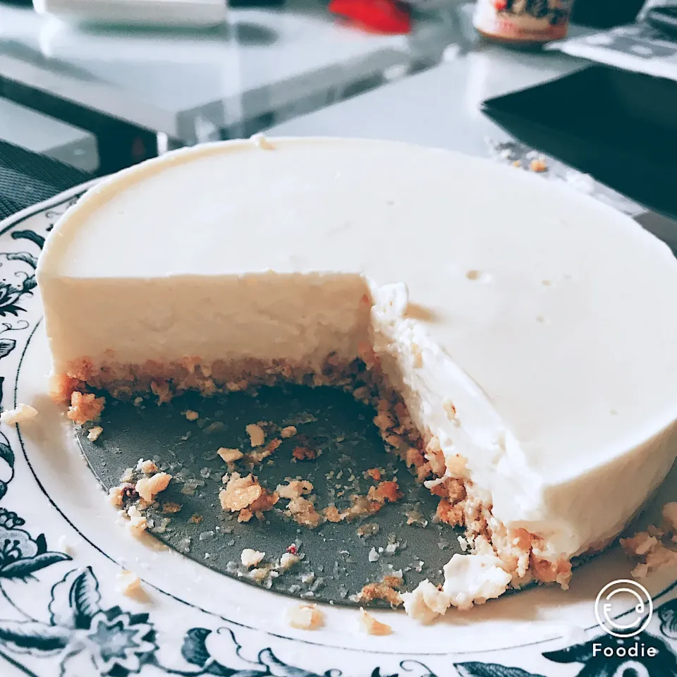 フルグラとマシュマロでレアチーズケーキ|なもちゃんさん