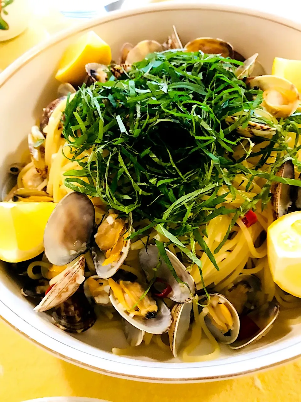 Snapdishの料理写真:☆木曜日の朝パスタ☆vongole bianco|静香さん