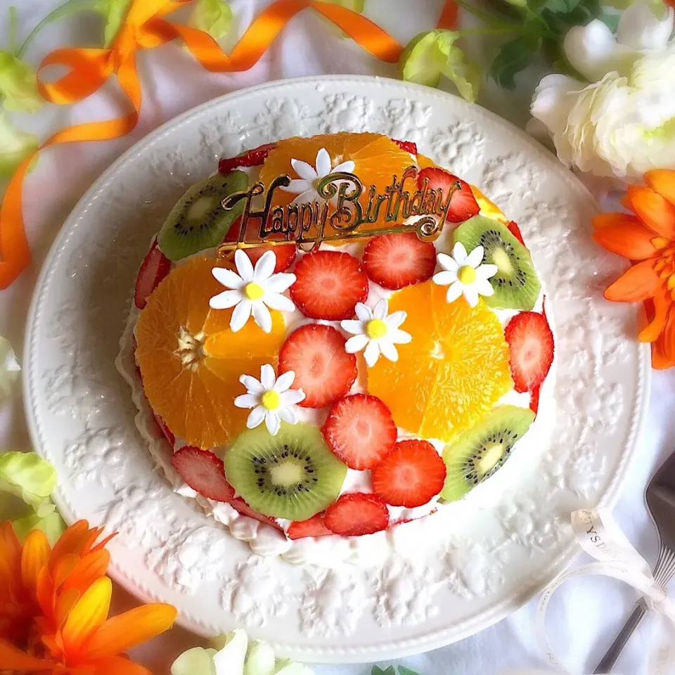 🍓🥝🍊水玉ケーキでHappy Birthday🍓🥝🍊|lily_lily821さん