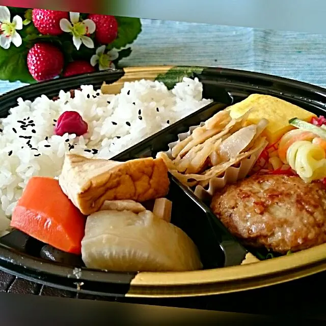 #節約料理 
主婦の昼うち弁当
「日替わり弁当」|kimi=kimi🌼Kitchenさん