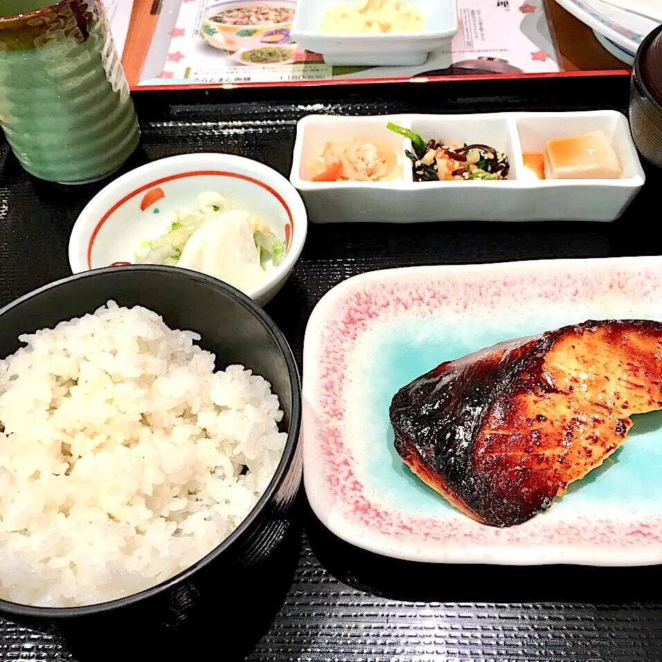 Snapdishの料理写真:焼魚定食(^^)|nob99さん