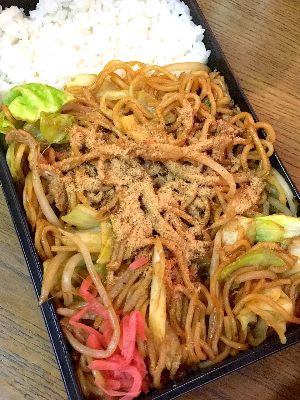 焼きそば弁当|白さくさん