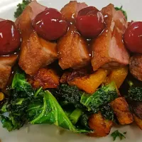 Snapdishの料理写真:crispy duck over butternut squash and kale,topped with a cherry demi glace|chef Charlesさん