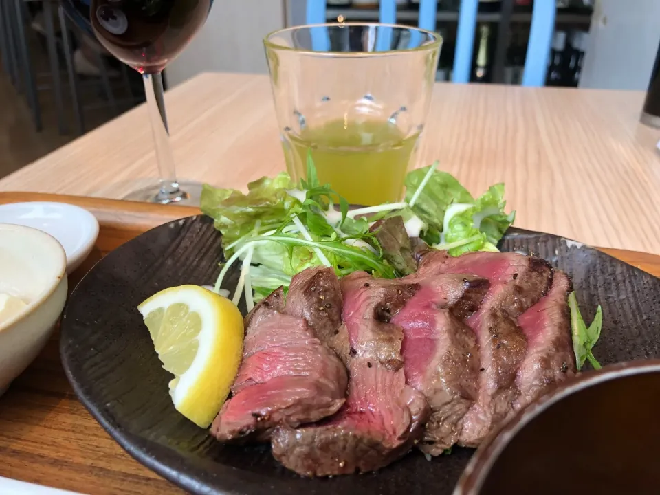 土佐あかうしのステーキ定食|ぶりじっとえいちぇるさん