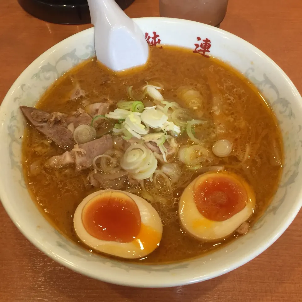 Snapdishの料理写真:味噌味玉ラーメン|愛ペガさん