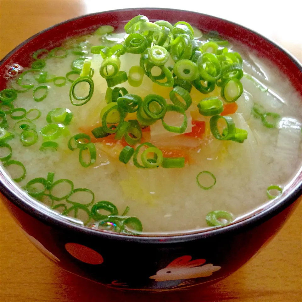 具沢山味噌汁🎵今日は寒かったですね💦|まいりさん