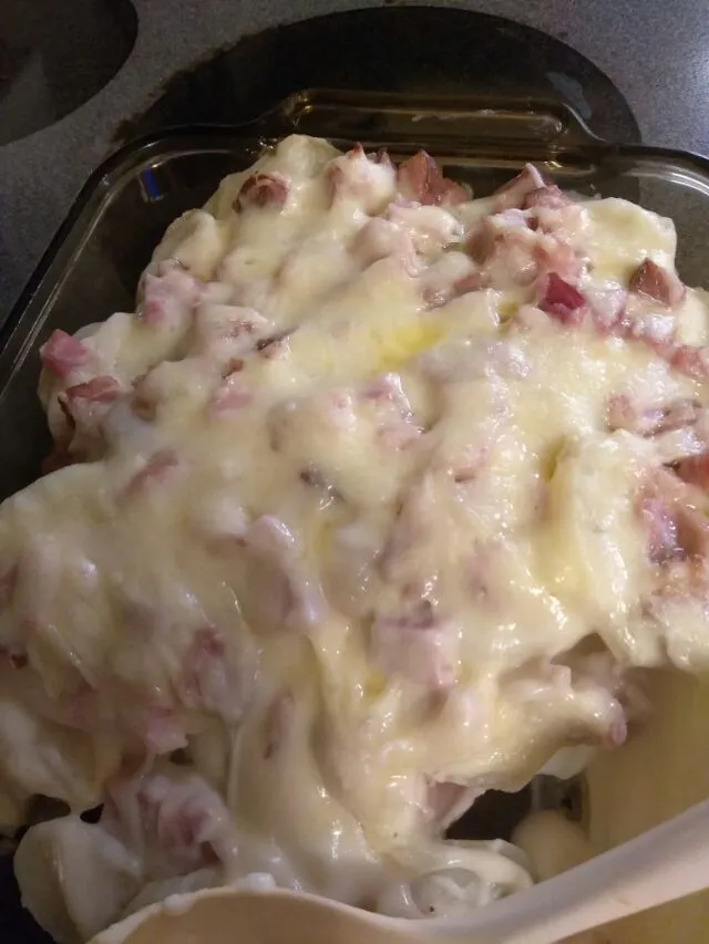 scalloped potatoes with Ham|Polly Gelfusoさん