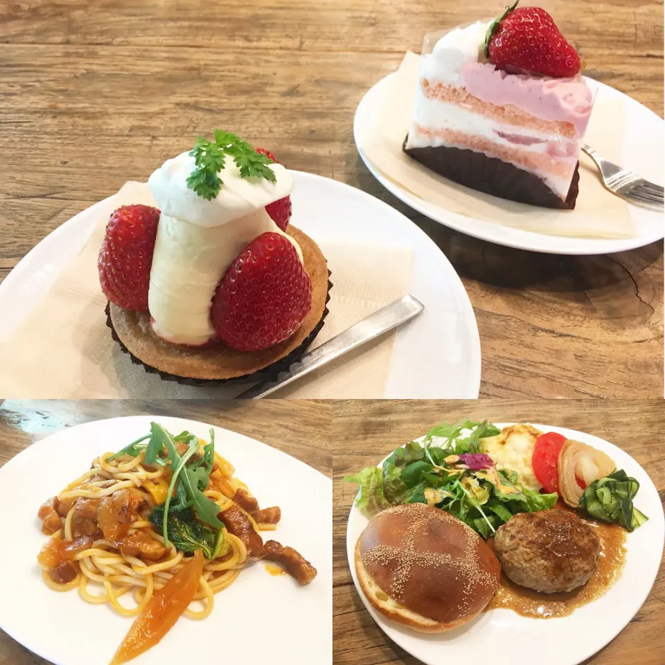 Snapdishの料理写真:Cafe Bosquet🍝🍔🍰🍓|leeさん