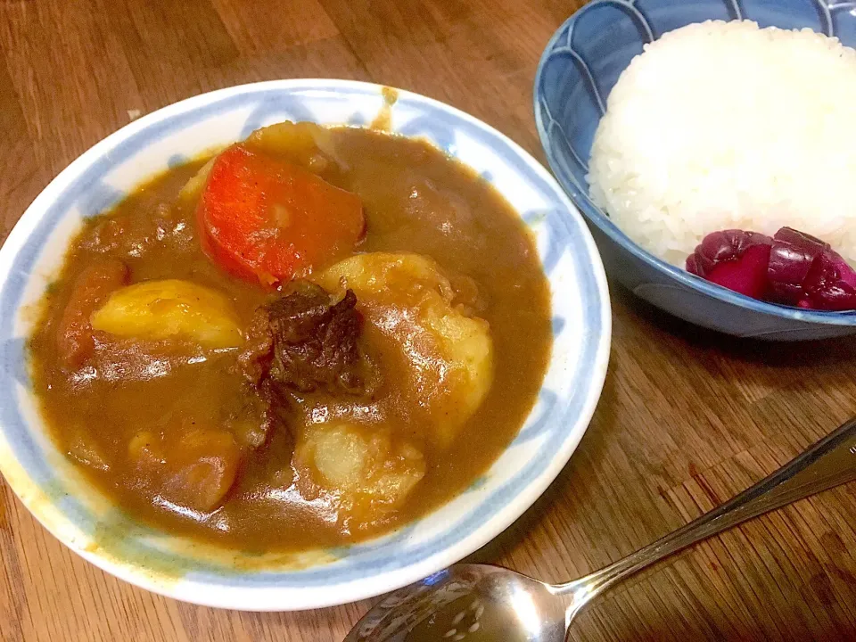 野菜ゴロゴロが美味しいカレー🍛|パオパオあつこさん