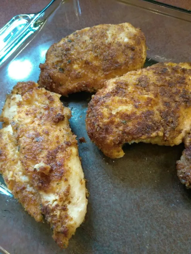 breaded chicken cutlets for chix parmesan|Polly Gelfusoさん