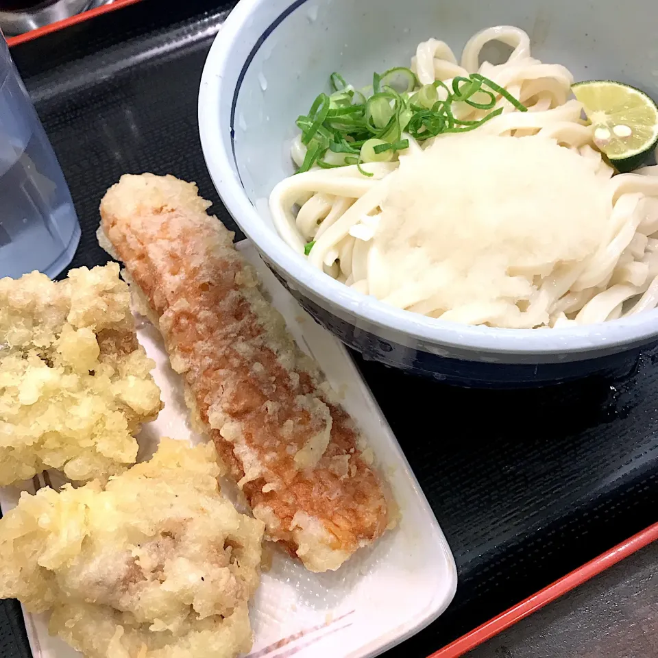 とり天ちくわ天ぶっかけ冷@おにやんま(新橋)|塩豚骨さん