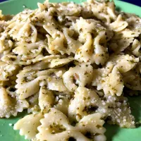 Snapdishの料理写真:Bow tie pasta with Salsa Verde  #pasta|Stefan Labuschagneさん