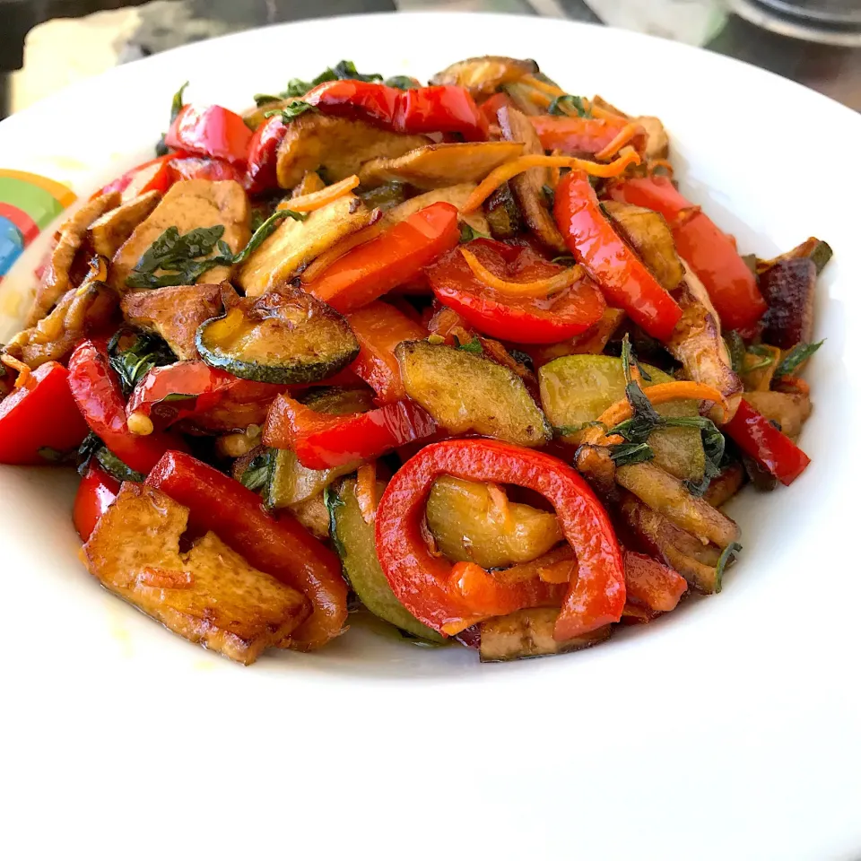 Red bell pepper and tofu stir fry|Stefan Labuschagneさん