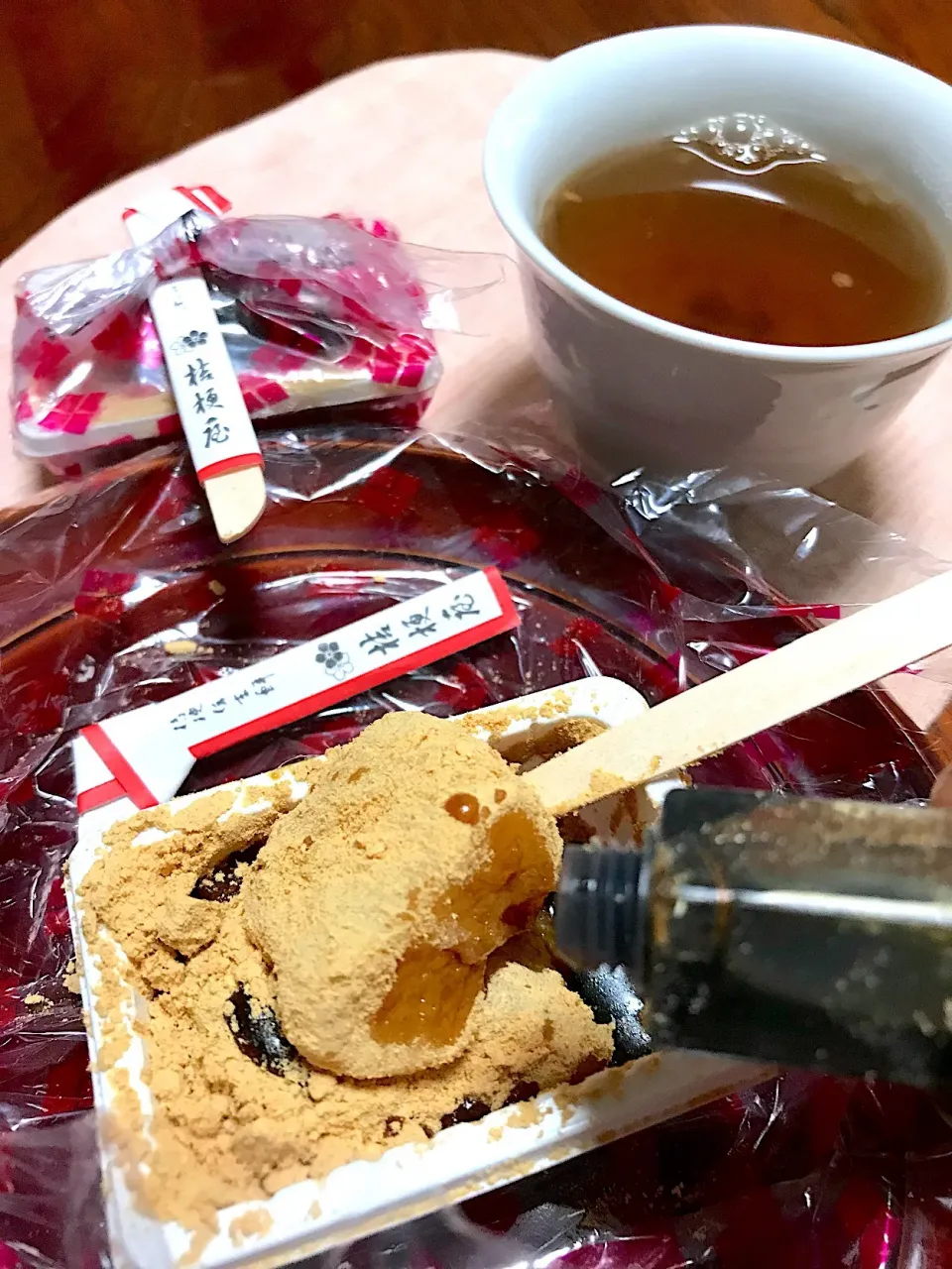 詰め放題の信玄餅でお茶🍵|シュトママさん