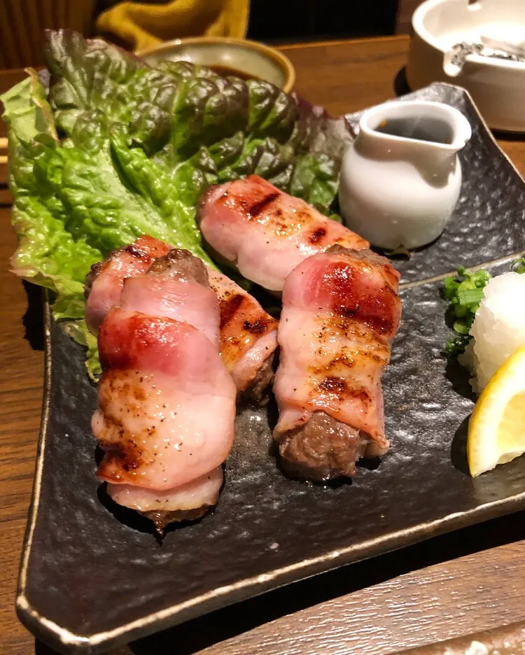 肉ベーコン巻き 静岡.焼津 呑ん兵にて|ガク魁‼︎男飯さん