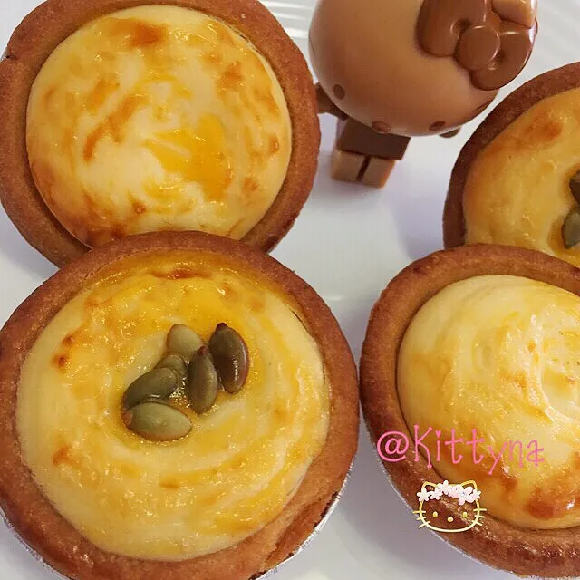 🧀Cheese & Durian tarts 🥧|🎀Kittyna🌸さん