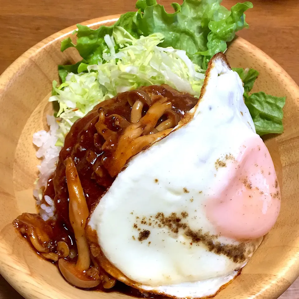 #どんぶり 
ハンバーグ丼|もこうさぎさん