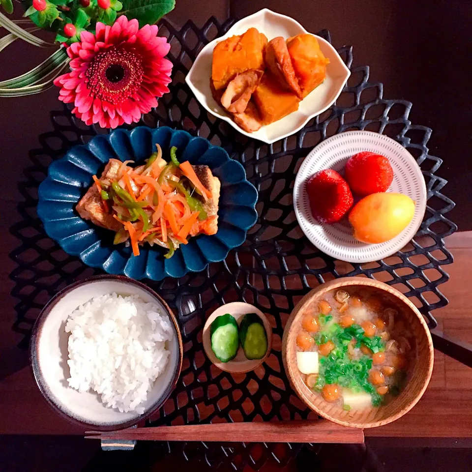 ✿鮭の南蛮漬け
✿かぼちゃとちくわの煮物
✿なめこと豆腐の味噌汁|はらしおりさん