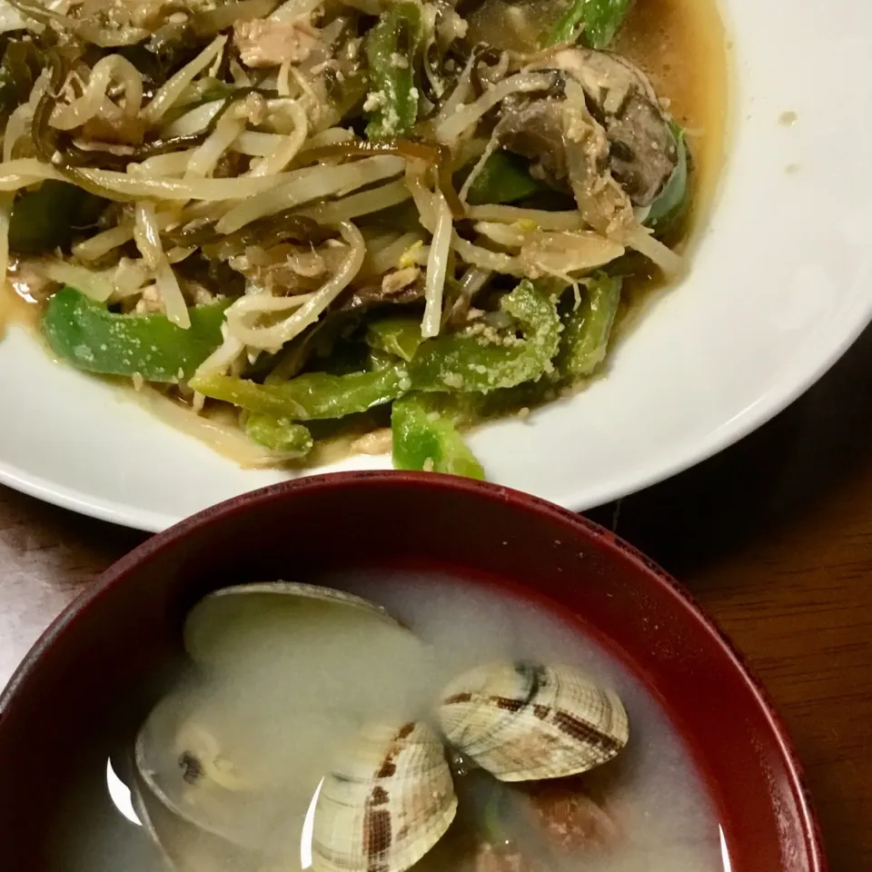 もやしとピーマンのツナ炒め   アサリの味噌汁|掛谷節子さん