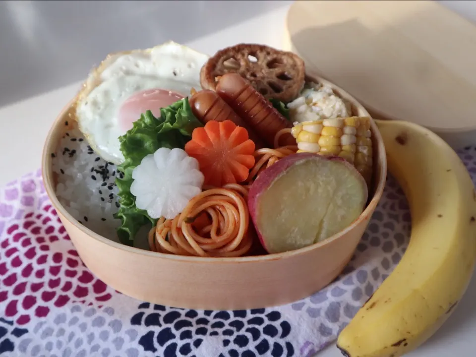 中学生男子弁当🍱
ナポリタン弁当🍝|なかじー。さん