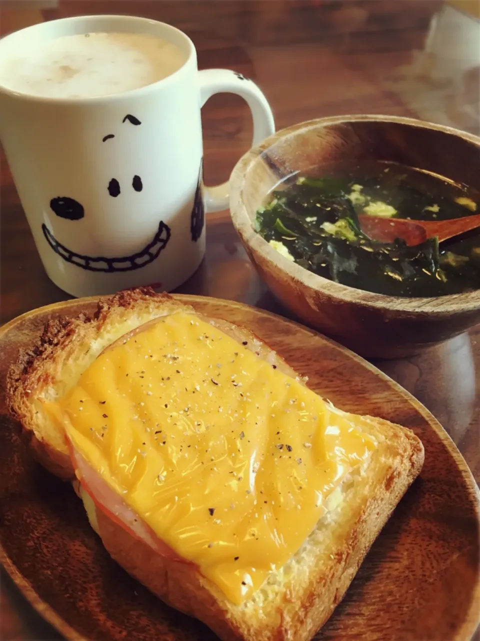 今日の朝ごはんとわかめスープ♪|omitsuさん