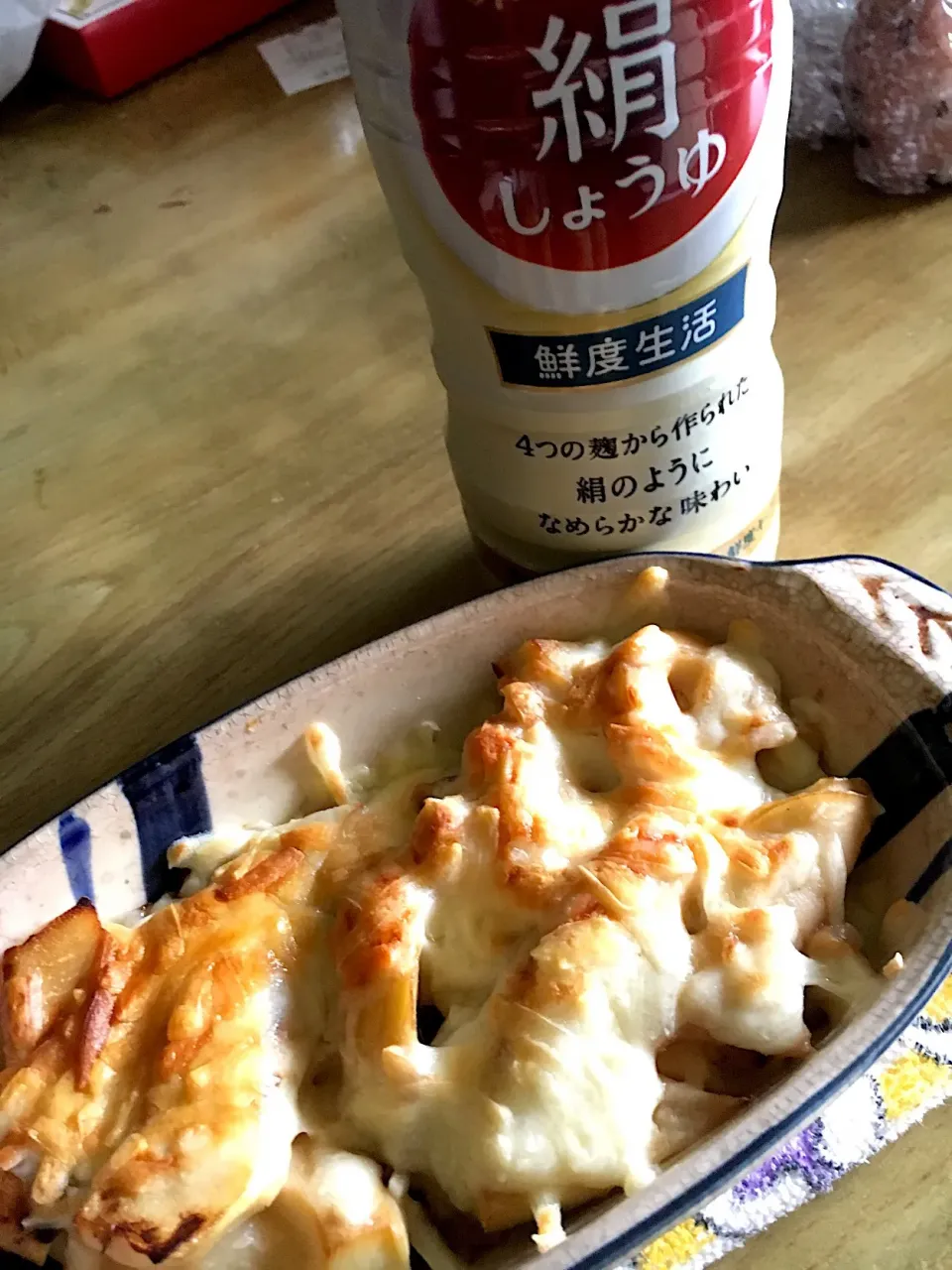 今が旬の筍😊絹醤油でバター醤油味チーズ🧀のせ(^o^)|Ayakoさん