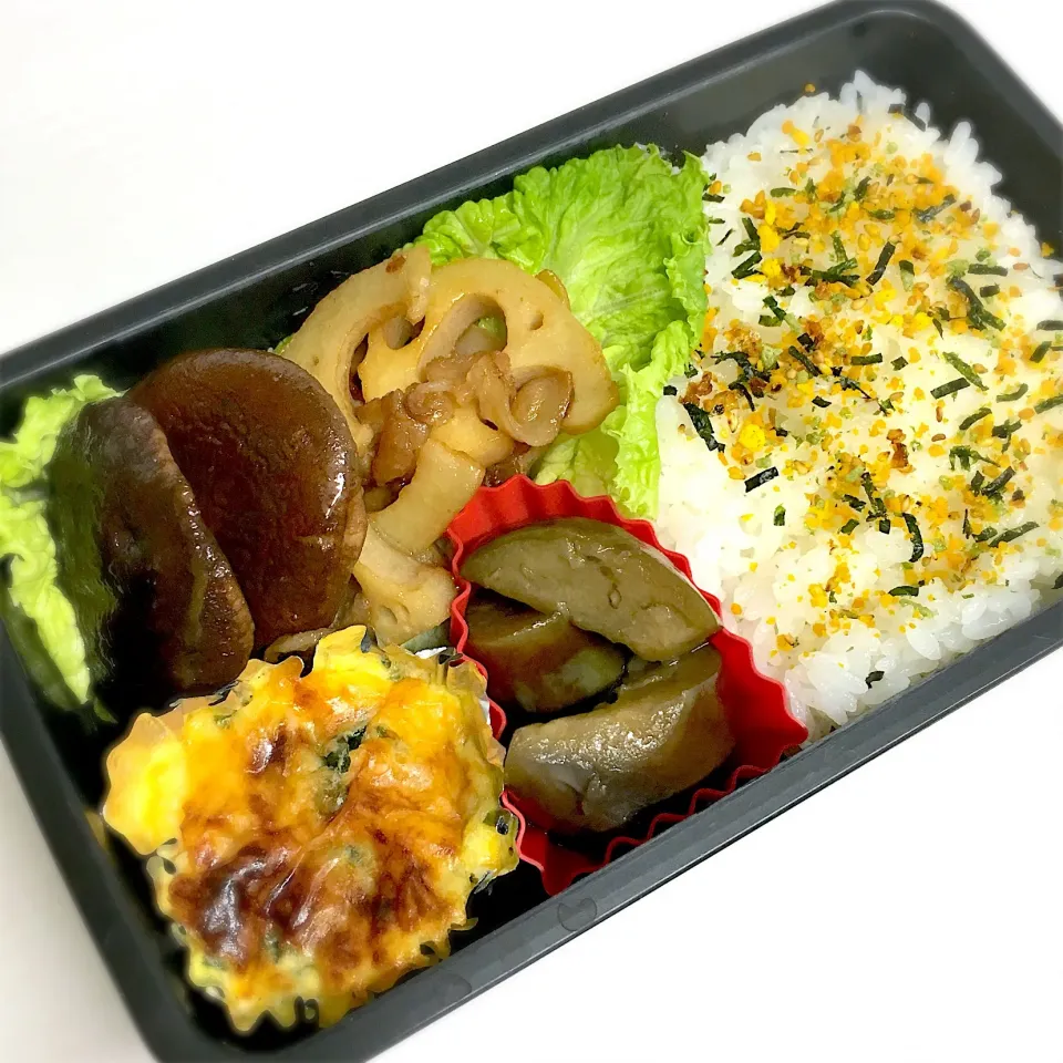 👨🏻父ちゃん弁当
椎茸のバター醤油焼き
蓮根と豚バラの甘辛炒め
ナスの煮物
キッシュ|まいまいさん