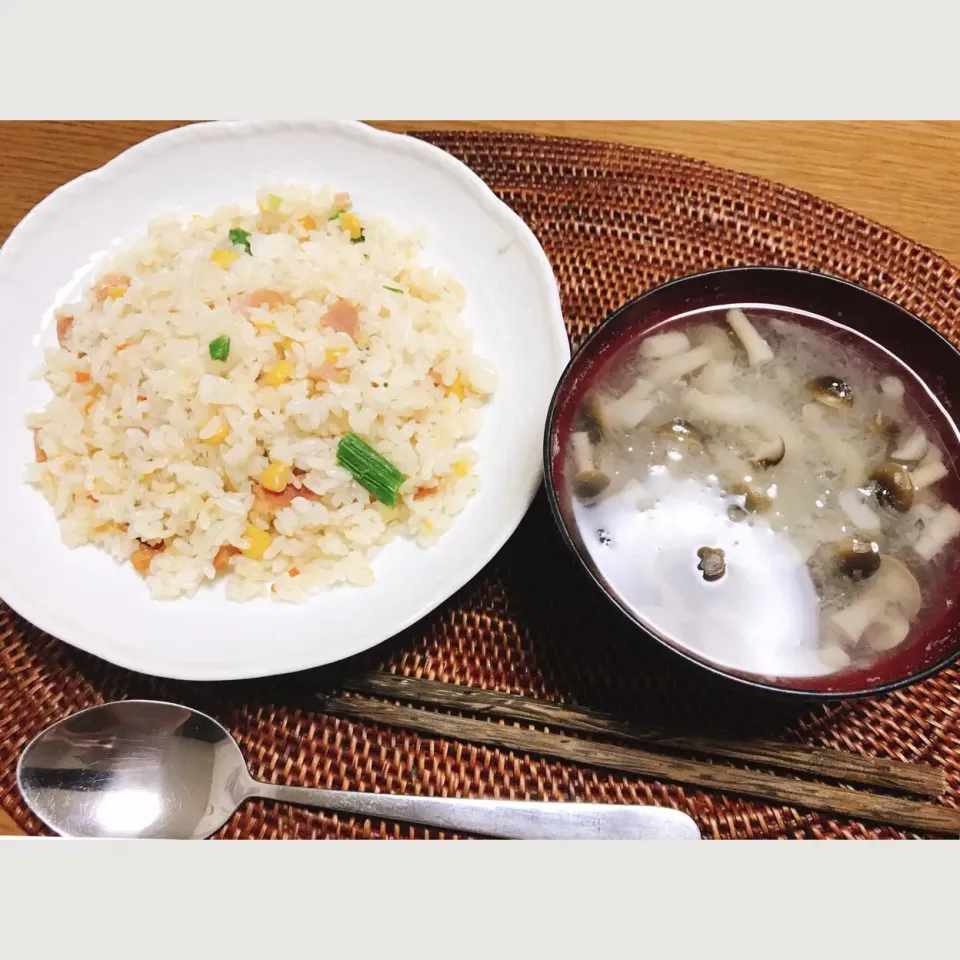 エビピラフと大根おろしとしめじの中華スープ|TonyYamadaさん