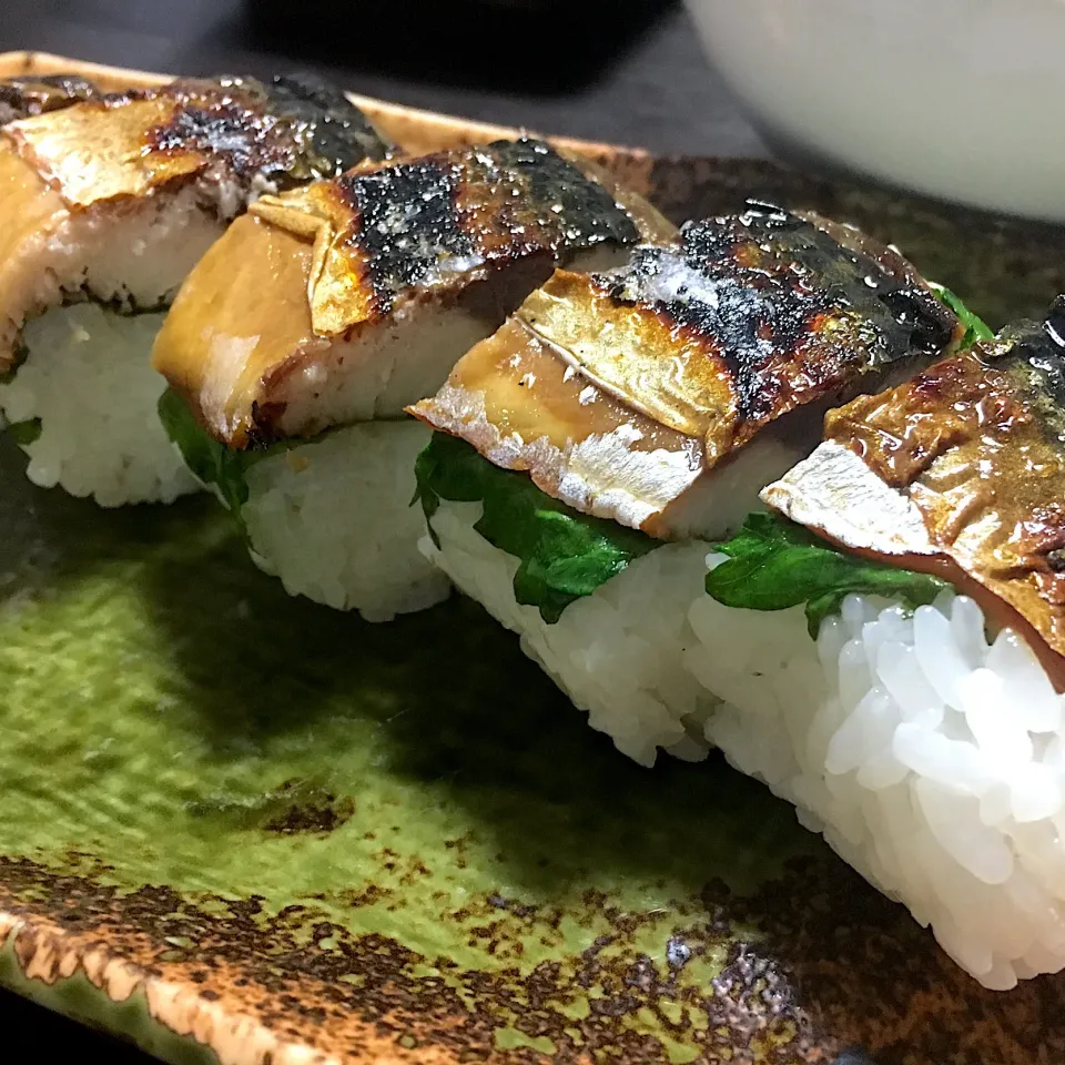 自家製ガリ入り焼き鯖寿司|なお。さん