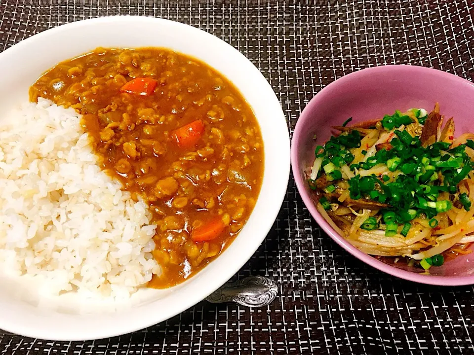 カレー🍛&もやし炒め|くろねこっく🐈‍⬛さん