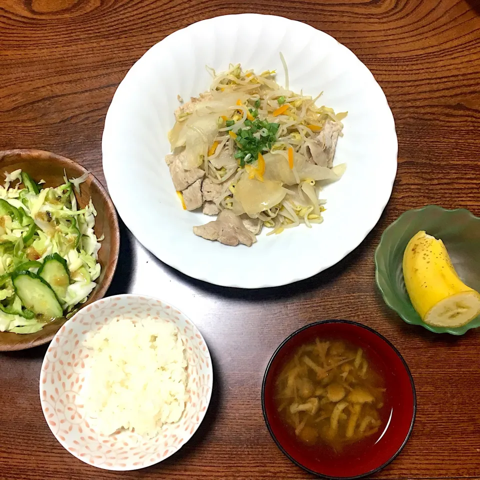 Snapdishの料理写真:大根と豚肉のさっぱりポン酢炒め定食🍳|めいこさん