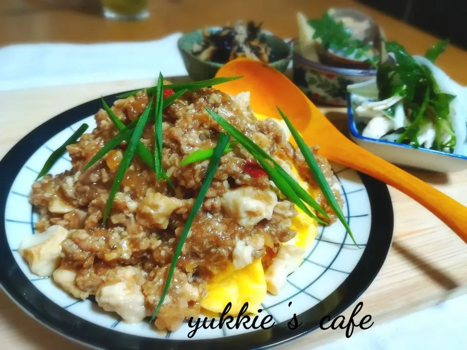 見た目は悪い🤣が娘の好物❤️ #麻婆丼|ぐぅぐママ（Yukkie）さん