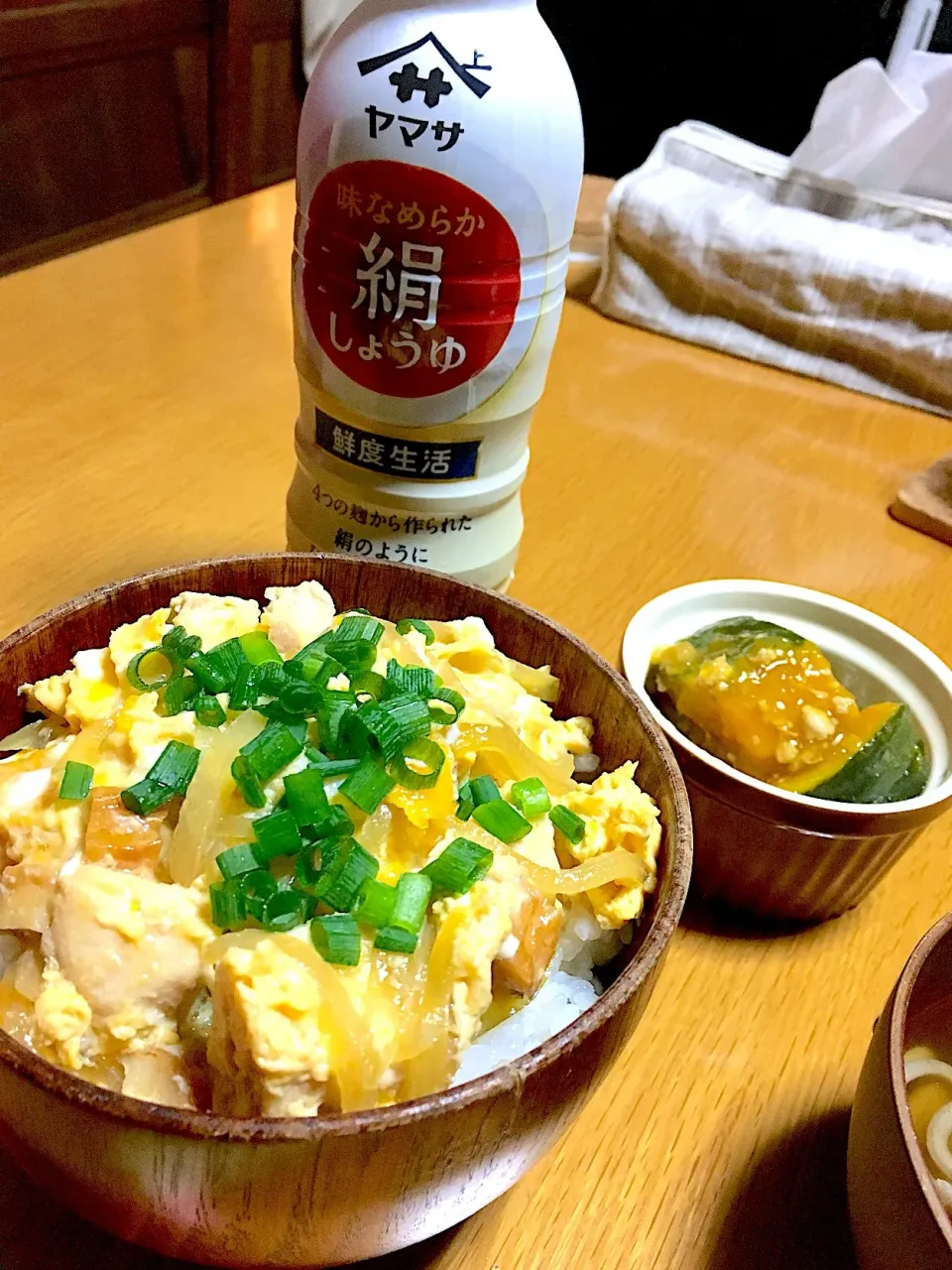 なめらかしょうゆで親子丼|ゆうりさん