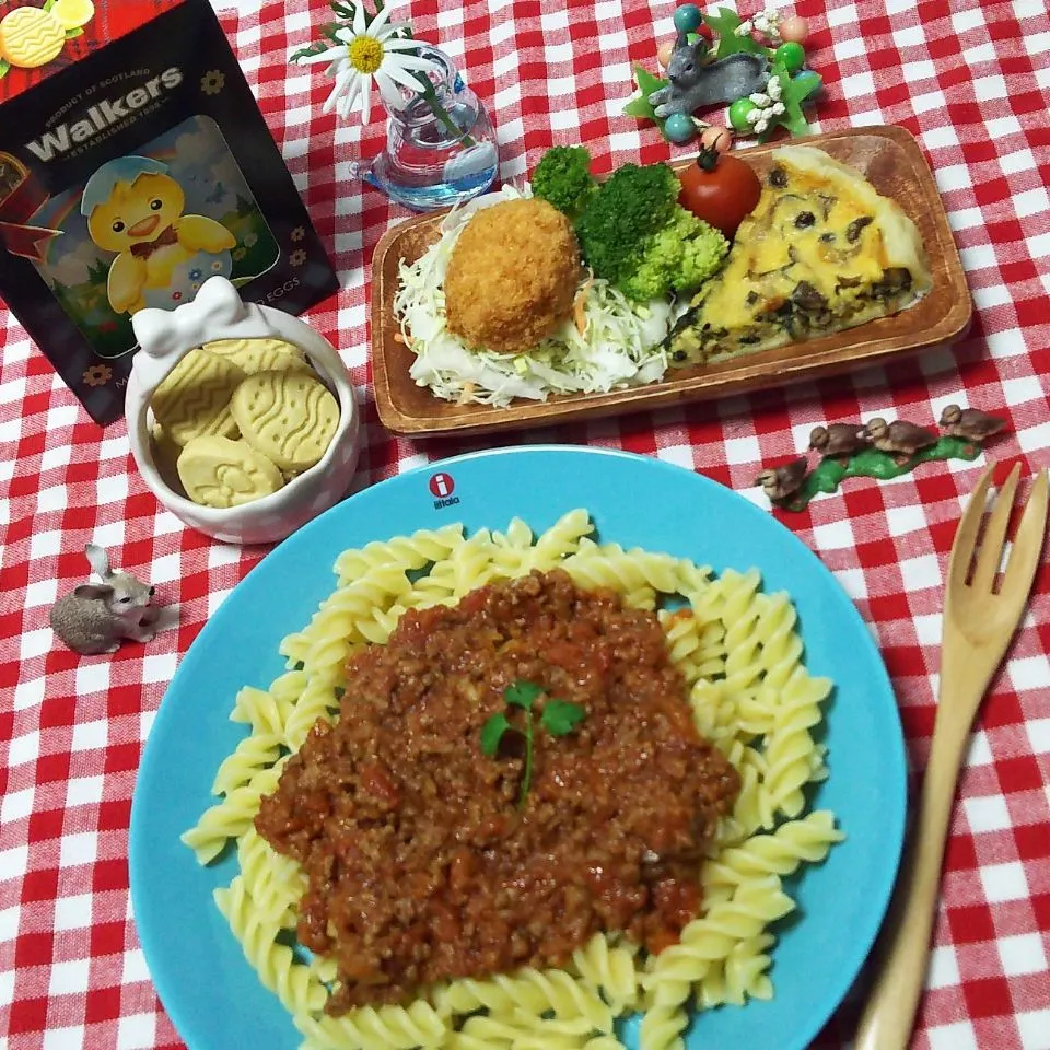 Snapdishの料理写真:自家製ミートソースパスタ♡♡|シュワシュワキッチンさん