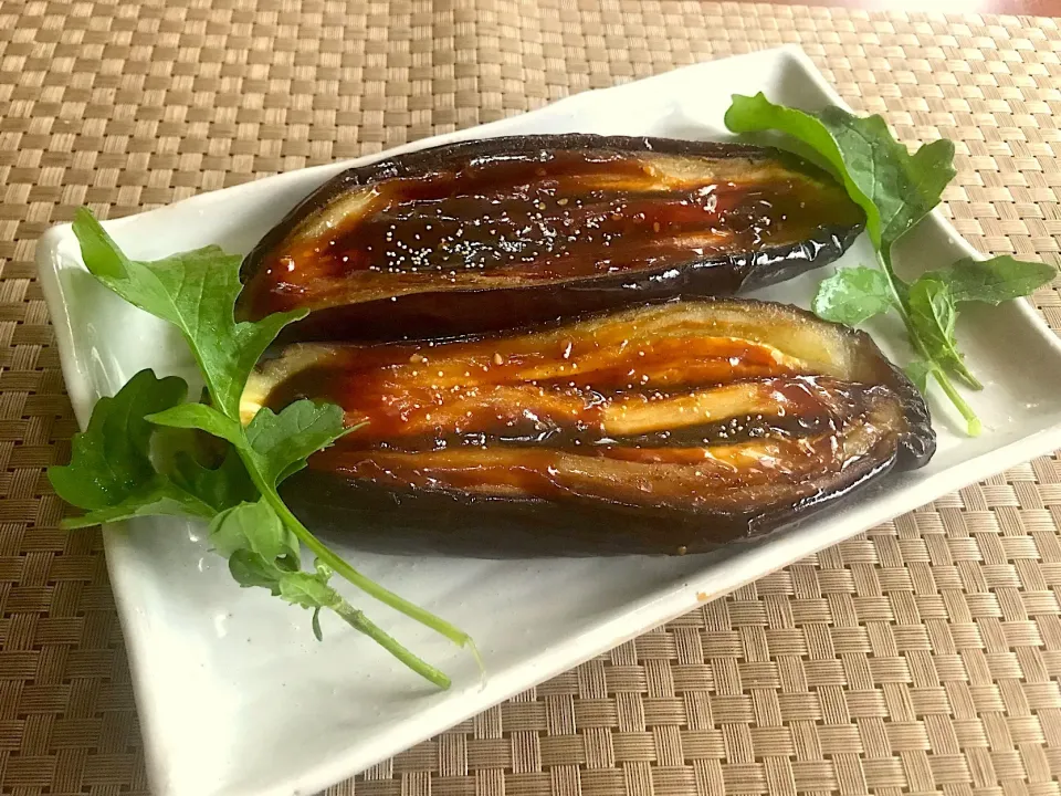 Grilled eggplant w/sweet miso paste🍆茄子田楽|🌈Ami🍻さん