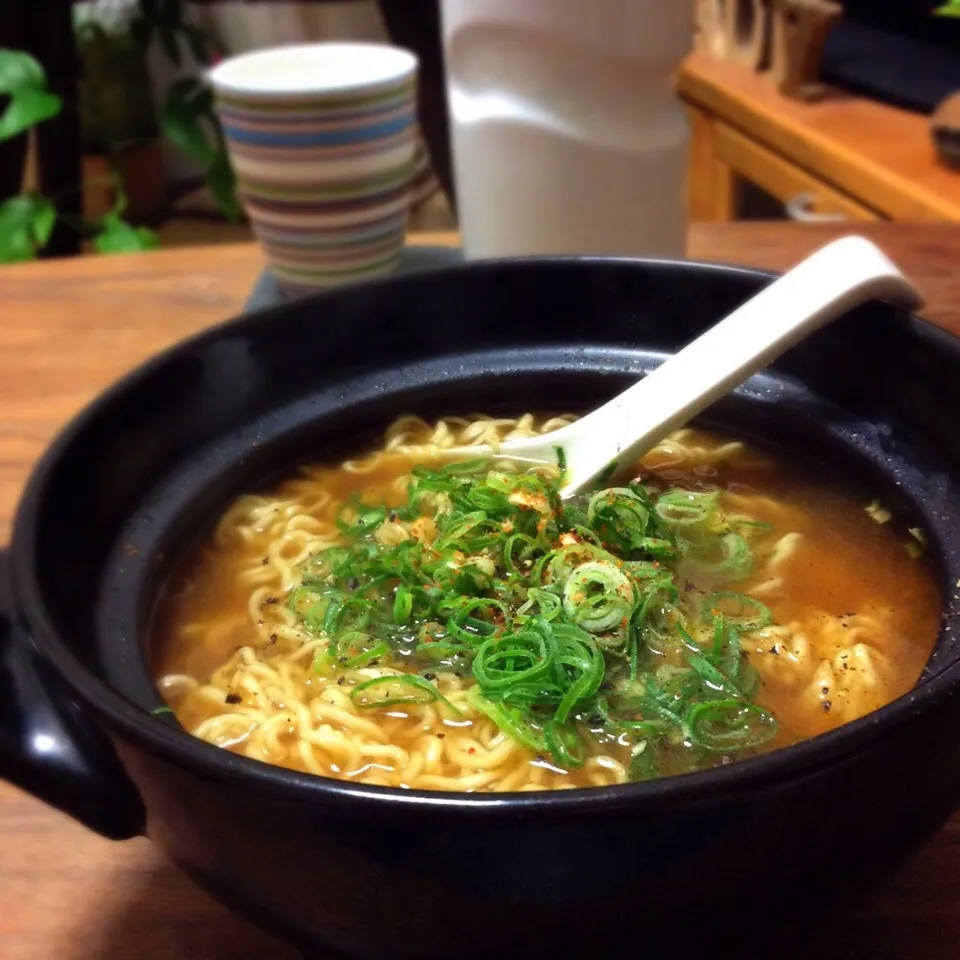 サッポロ一番みそラーメン袋麺で ねぎ味噌ラーメン 2018.4.14|キラ姫さん