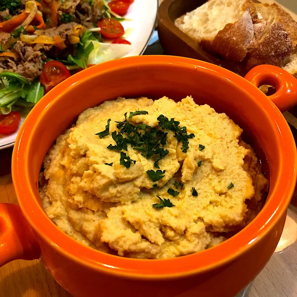 Snapdishの料理写真:😋ひよこ豆のペースト”Hummus”フムス🌿|moyukitaさん