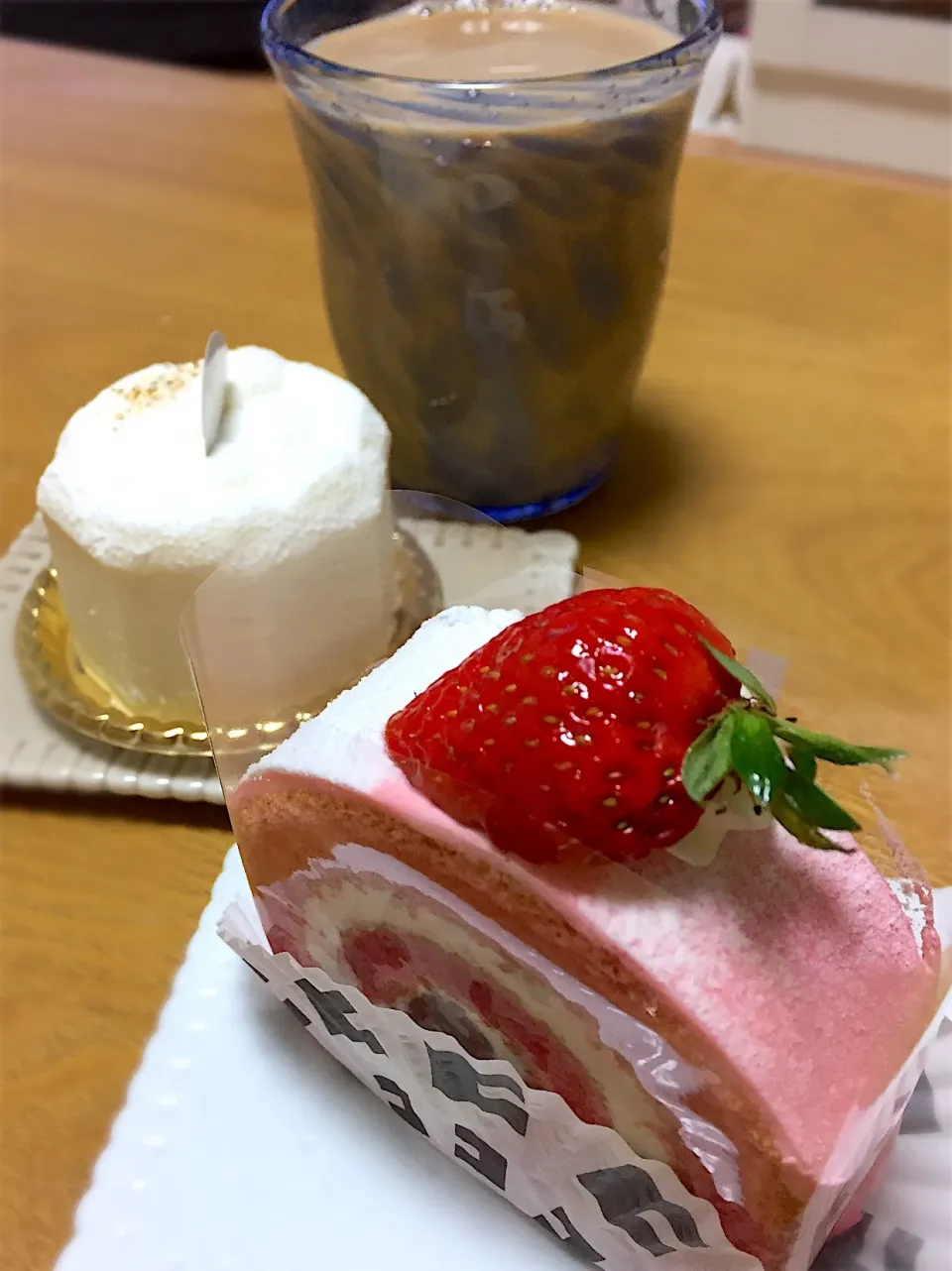 ケーキ食べまっす|あやさん