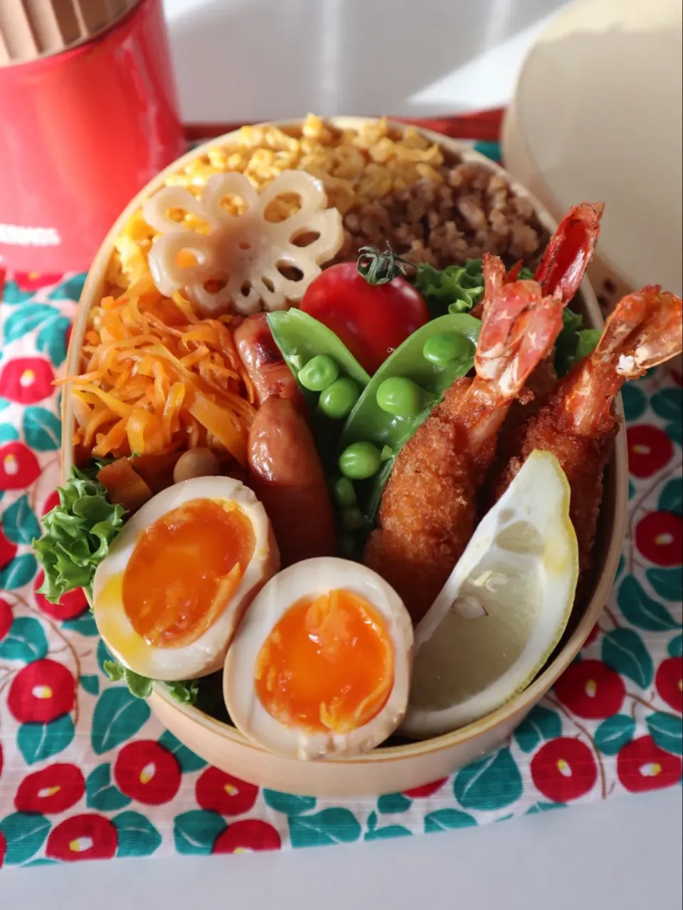 中学生男子弁当🍱 エビフライと二色丼🍤|なかじー。さん