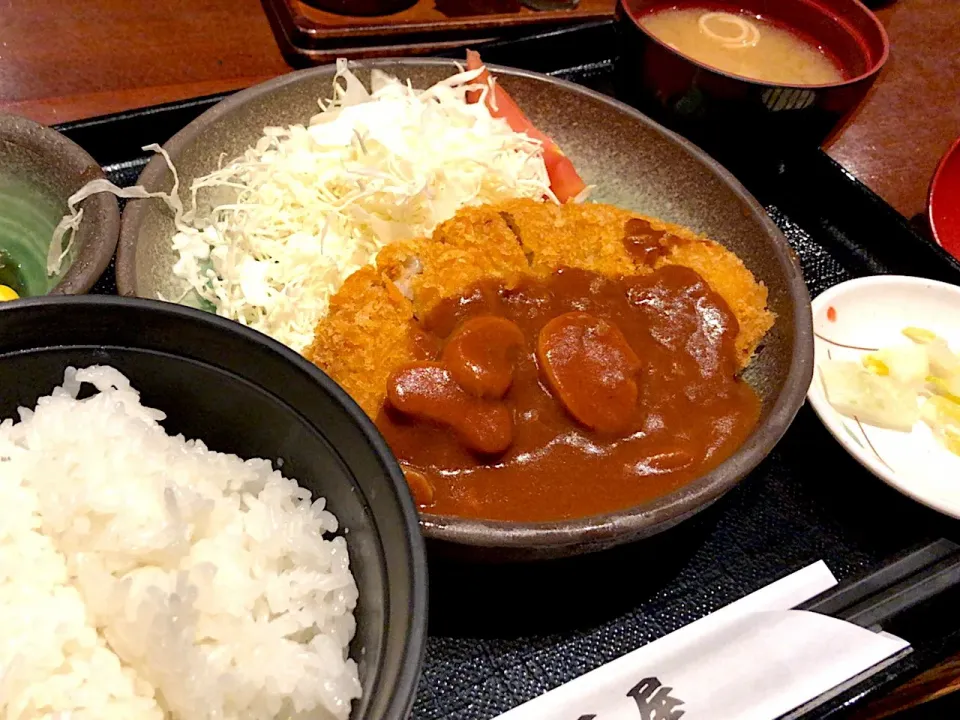 【日替定食】メンチカツ 〜デミソースがけ〜 を頂きました。|momongatomoさん