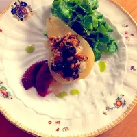 Poached Pear Salad|Milka Papricaさん