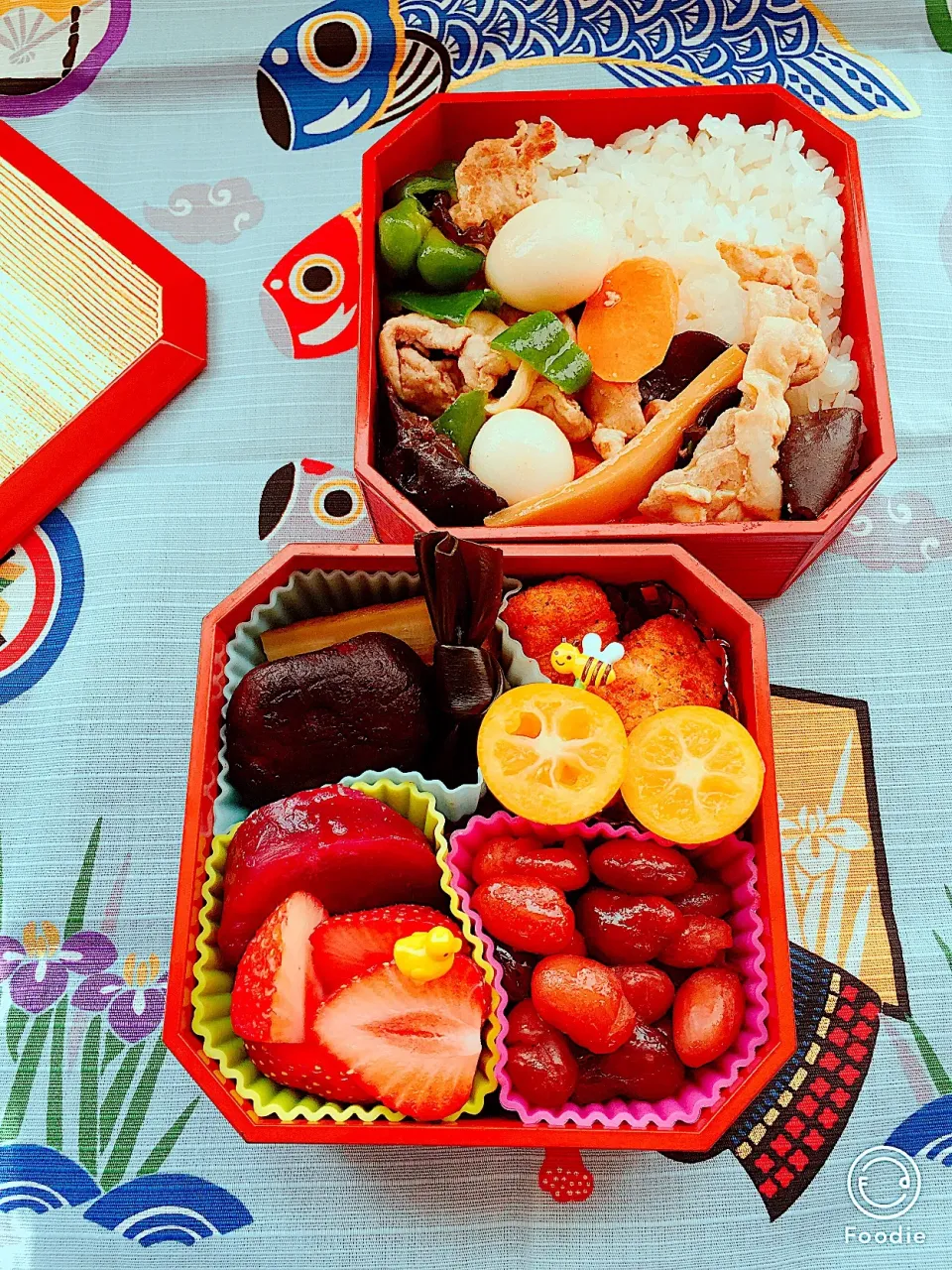 #お花見弁当  #お弁当  #お弁当じまん  #お父さん弁当  #煮豆 #中華丼弁当 #和風煮染め  #デザートはイチゴと金柑  #野菜多め  #ヘルシー弁当 #紫芋レモン煮|Blueberry🫐さん