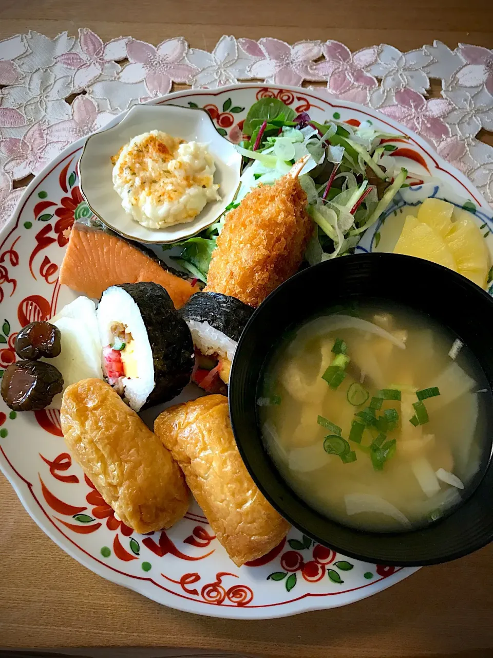 Snapdishの料理写真:助六ワンプレートランチ|momo2067さん