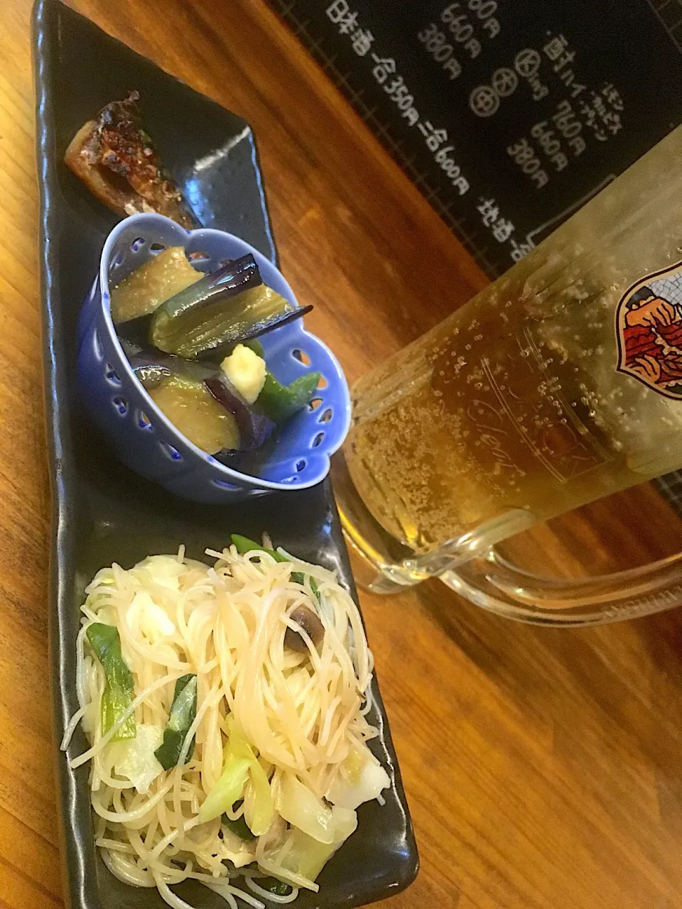 今日のあて3盛り〜焼ビーフン豚、焼さかな、なすの揚げひたし|saturnさん