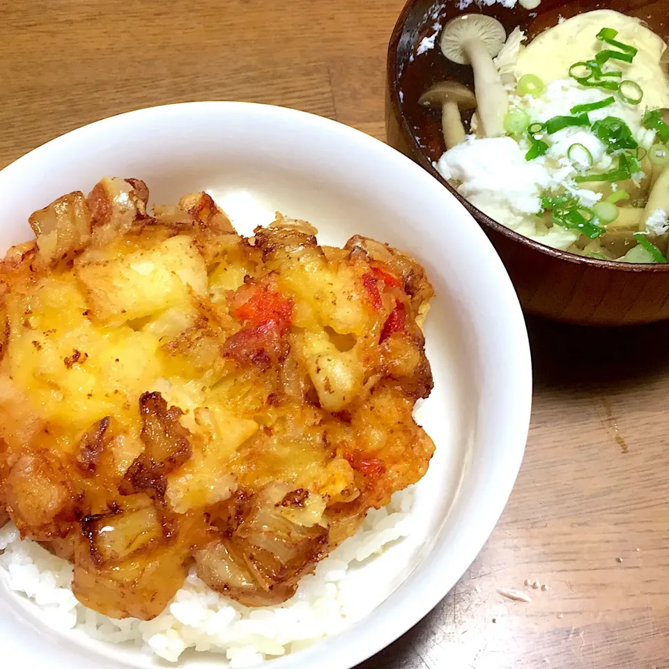 #どんぶり 
海鮮天丼
しめじのすまし汁 〜玉子入り〜|もこうさぎさん